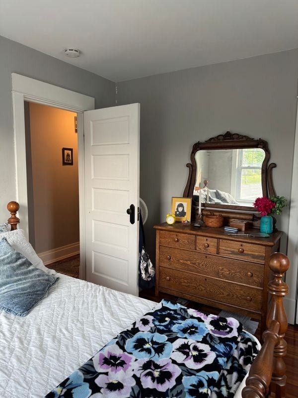 722 Columbia Tpke - Photo 6 of 13