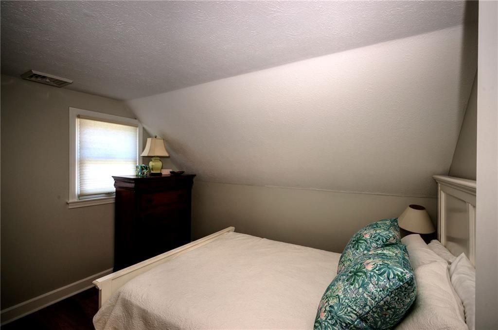 27 Sunset Dr - Photo 7 of 19