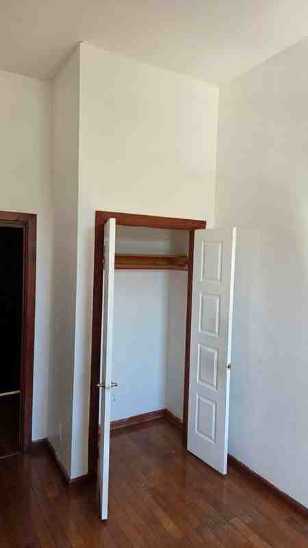 11310 Farmers Blvd ##2r - Photo 6 of 9