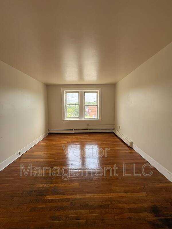 1160 Dixwell Ave - Photo 3 of 9