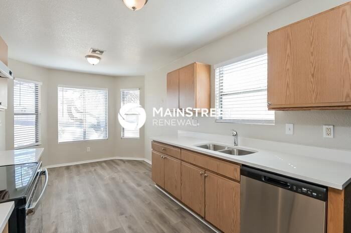 2959 E Via Berlanga - Photo 4 of 16