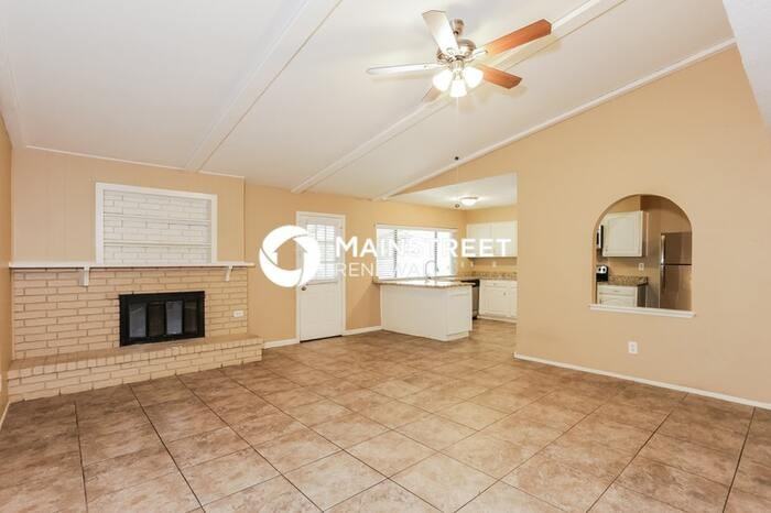 6515 Forestview Dr - Photo 2 of 15