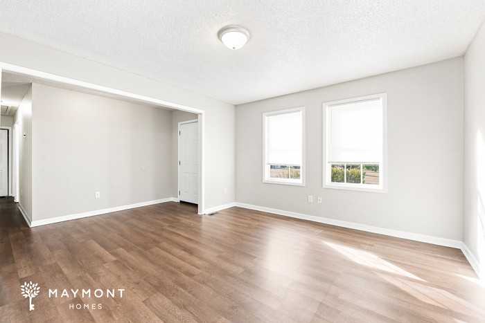308 Boyd St - Photo 4 of 15