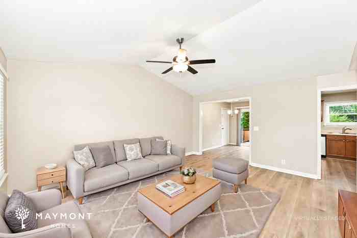 415 Country Village Dr - Photo 6 of 16