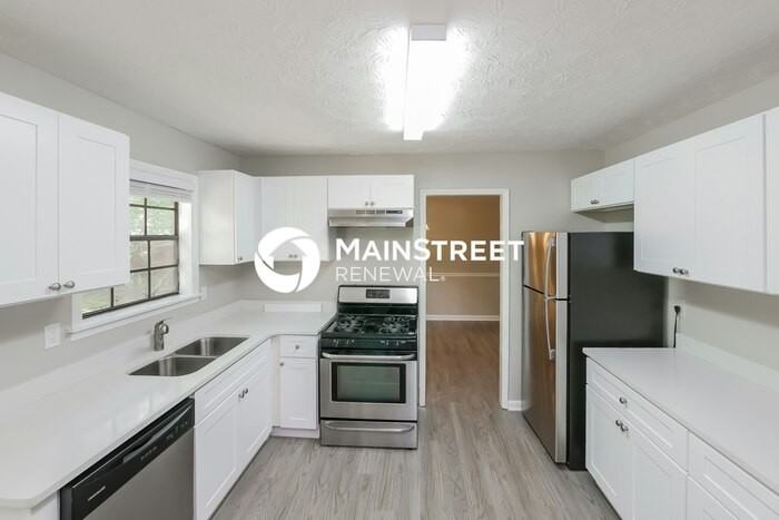 6847 Shangrila Way - Photo 6 of 17