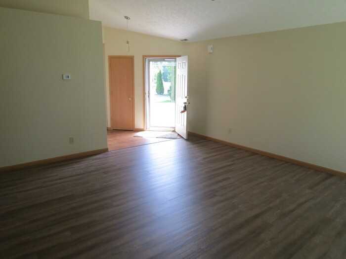 6132 Kensington Glen Dr - Photo 4 of 17