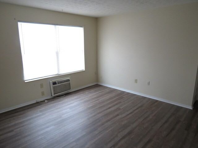 2641 Red Rock Blvd #A - Photo 3 of 12