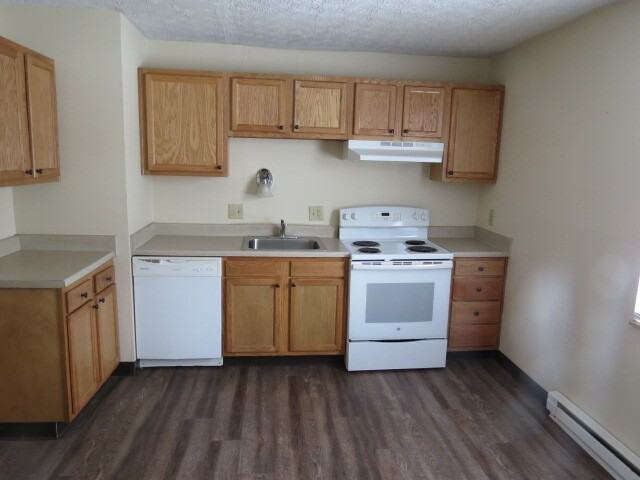 2641 Red Rock Blvd #A - Photo 5 of 12