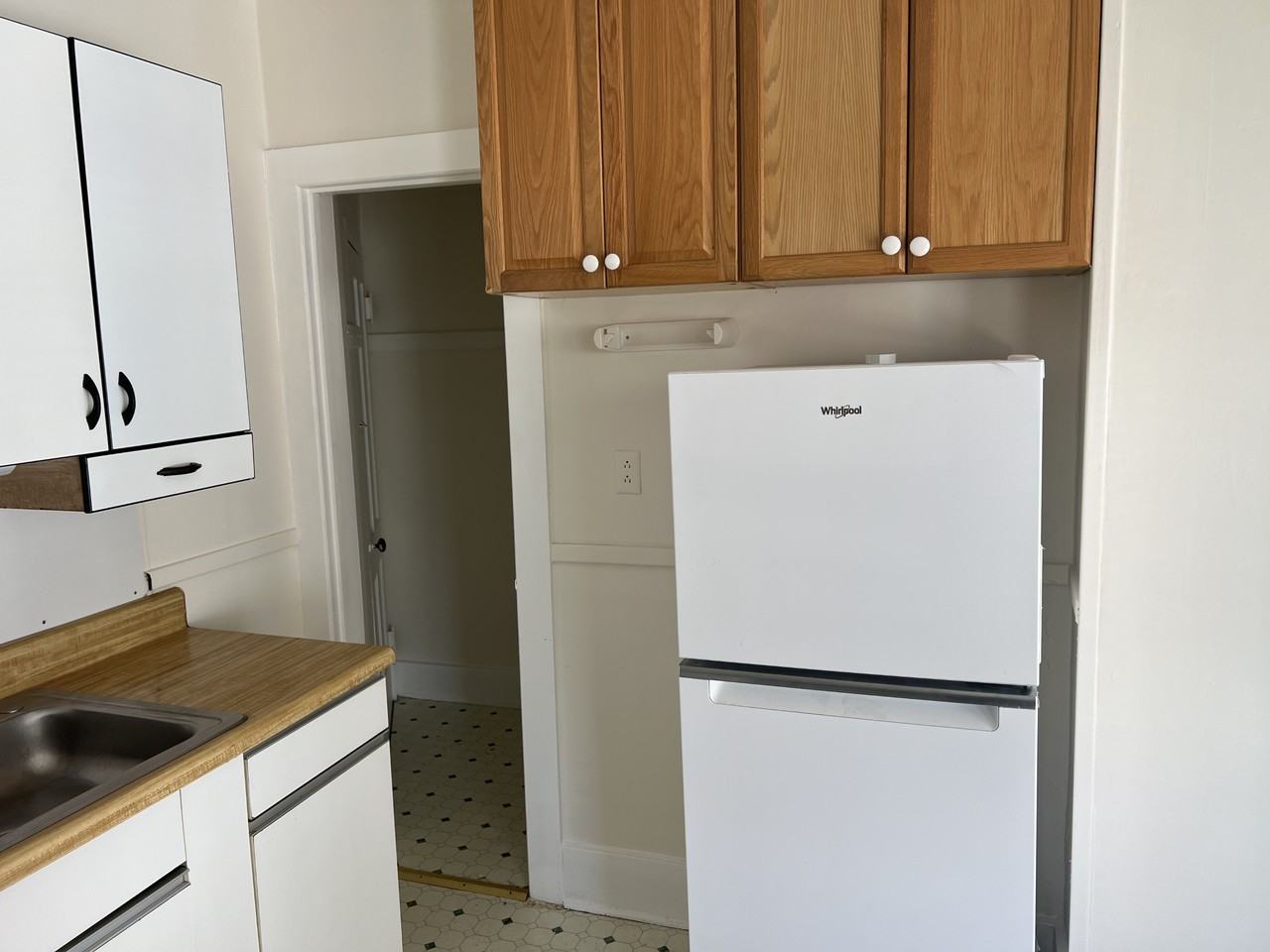 25 Willis St #2F - Photo 2 of 17