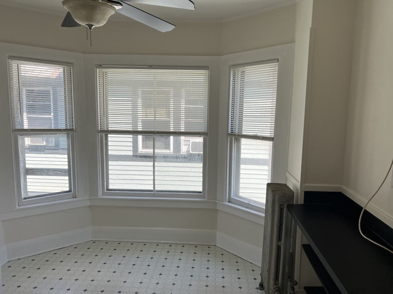 25 Willis St #2F - Photo 5 of 17