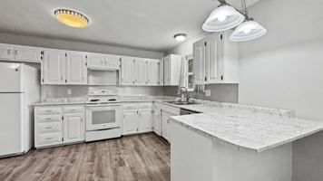 featured image of 2001 Pine Woods Rd #NA