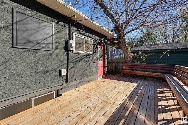 10833 69 Ave Nw - Photo 3 of 23