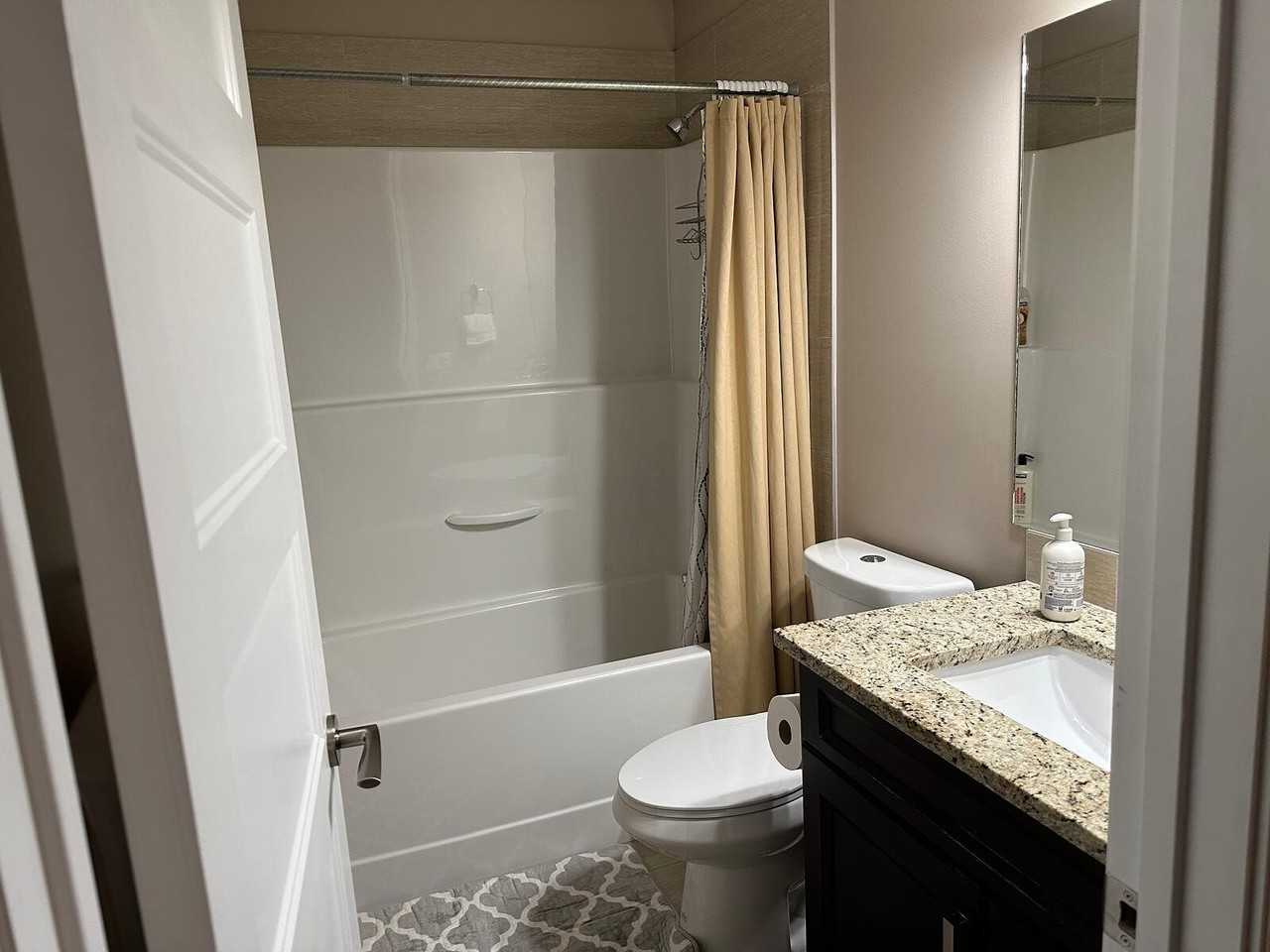 9020 90 Ave Nw - Photo 6 of 19