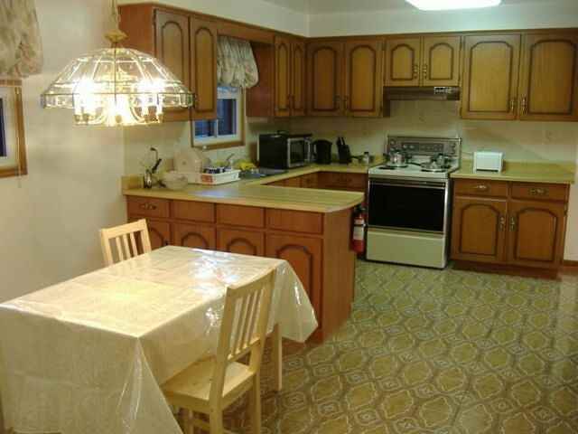 10 Fredrick Mowat Lane - Photo 5 of 10