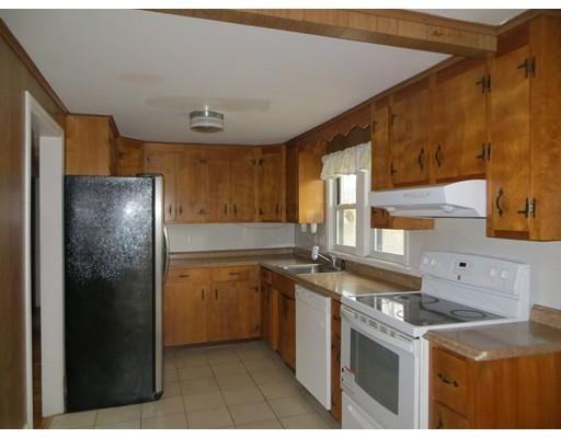 9 Floyd St #0 - Photo 2 of 16