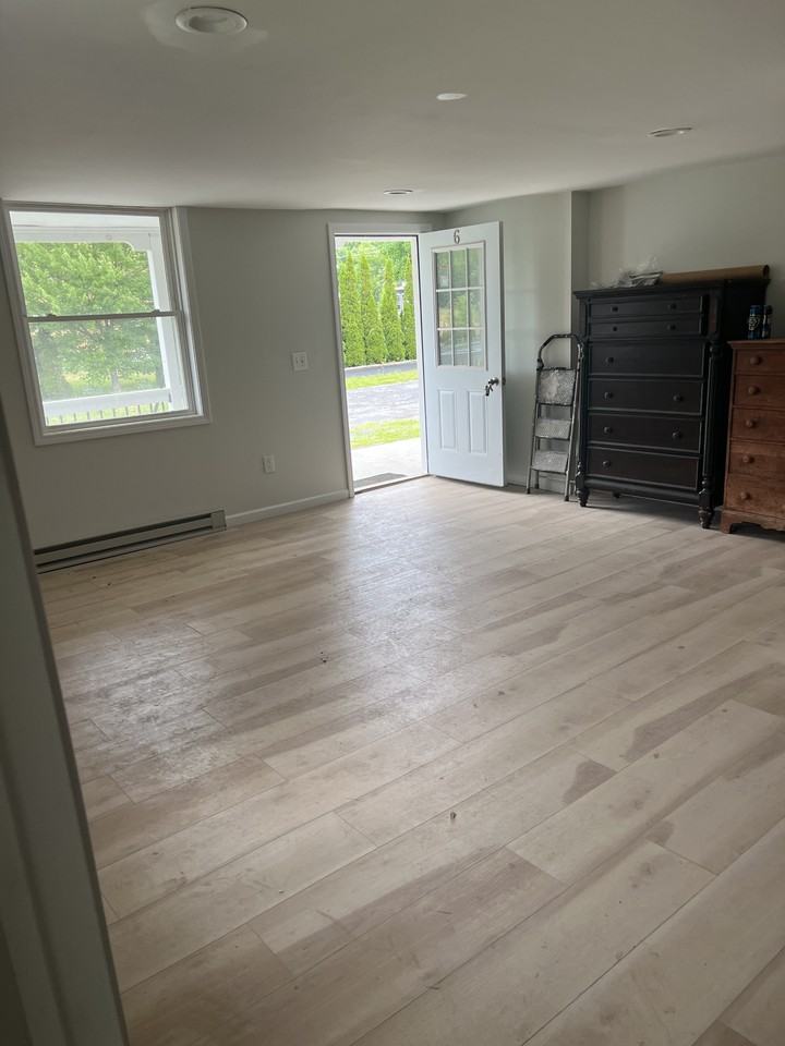 117 119 N Main St #6 - Photo 2 of 9