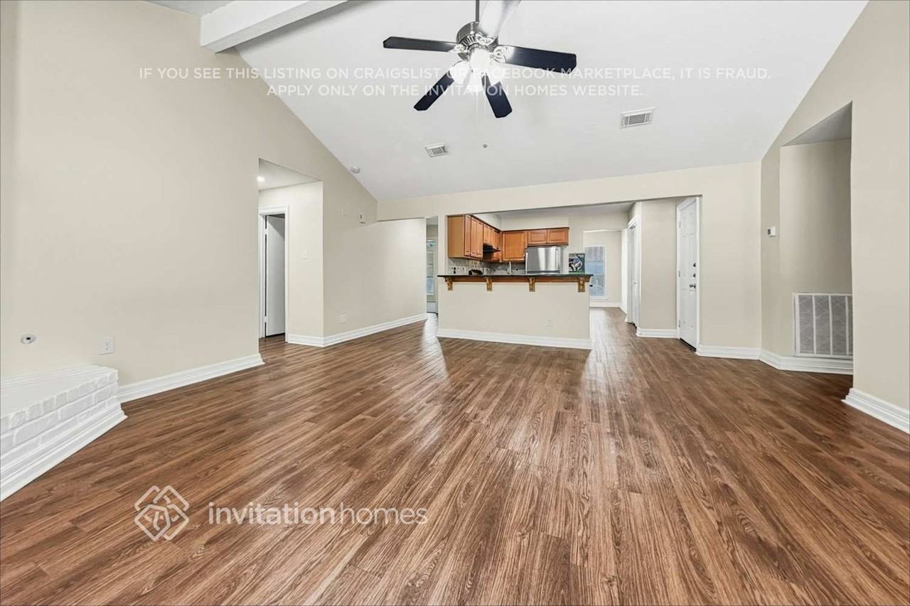 9422 Chartermoss Cir - Photo 5 of 19