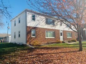 209 SW Cherry - Photo 1 of 1