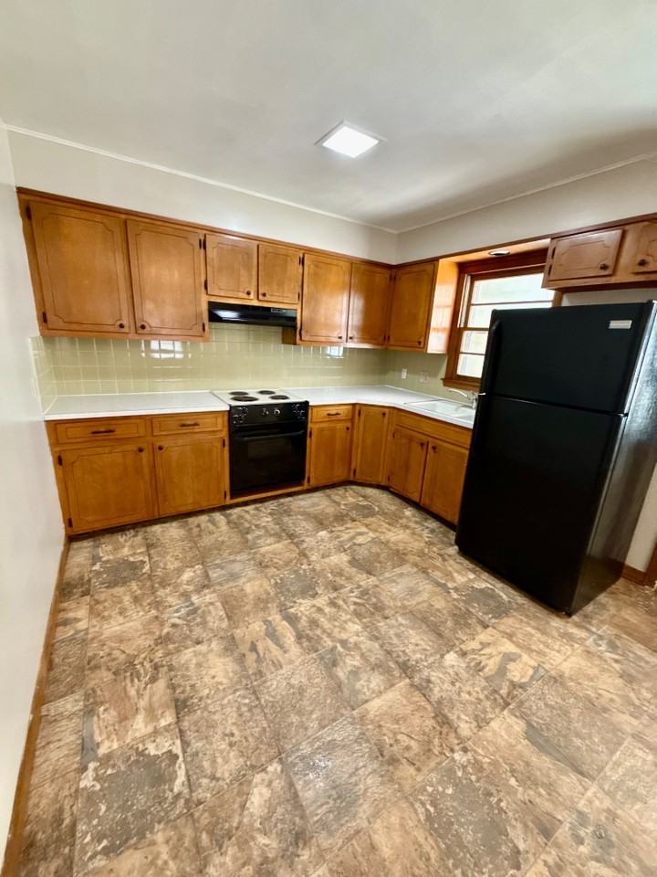 808 Davis Blvd - Photo 5 of 20