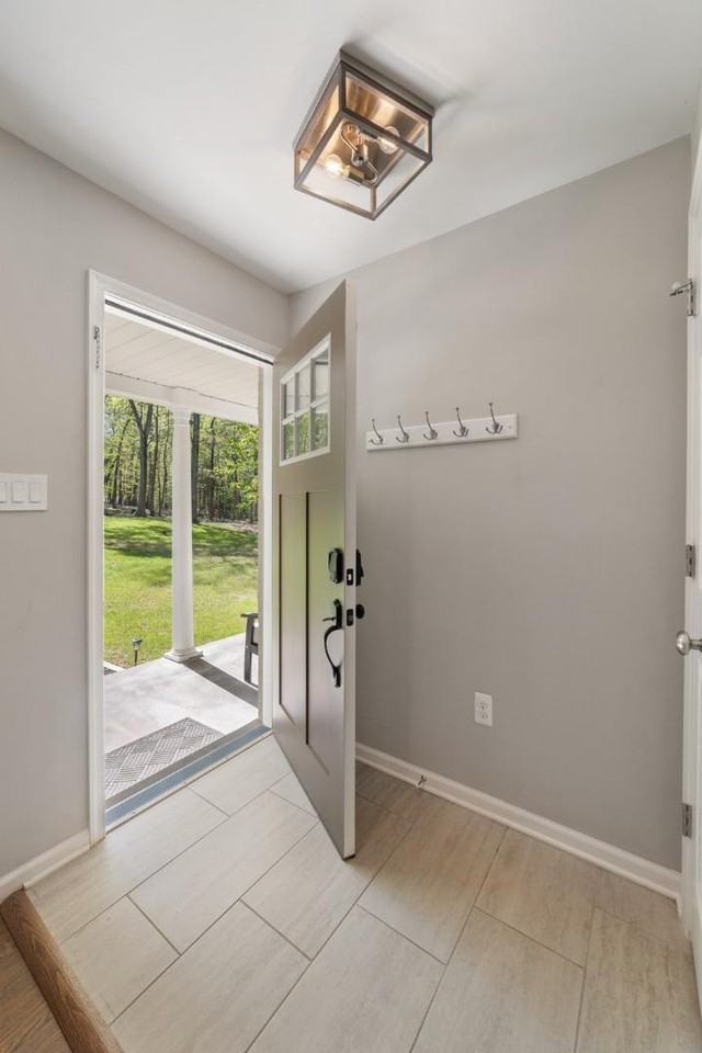 7258 Baldwin Ridge Rd - Photo 4 of 30