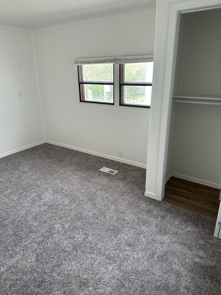 5495 N Montana Ave #1 - Photo 7 of 12