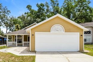 996 Maple Ct - Photo 1 of 1