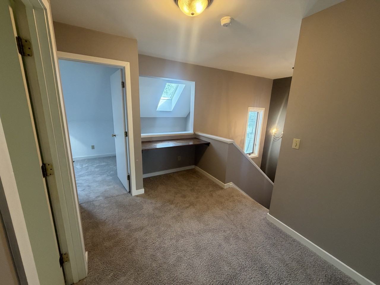 30 Hawk Valley Ln #1 - Photo 5 of 14
