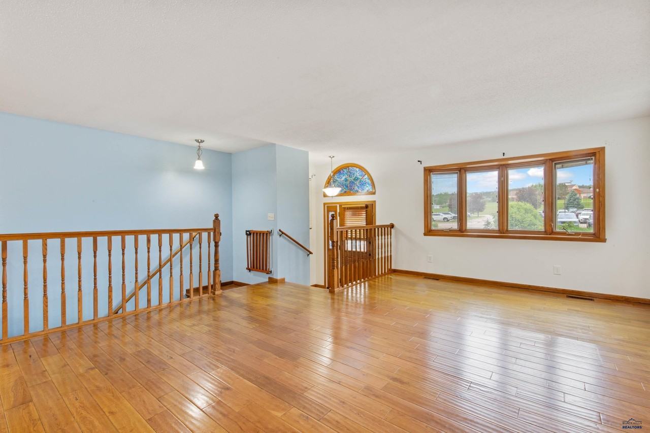4158 Wisconsin Ave #1 - Photo 4 of 16
