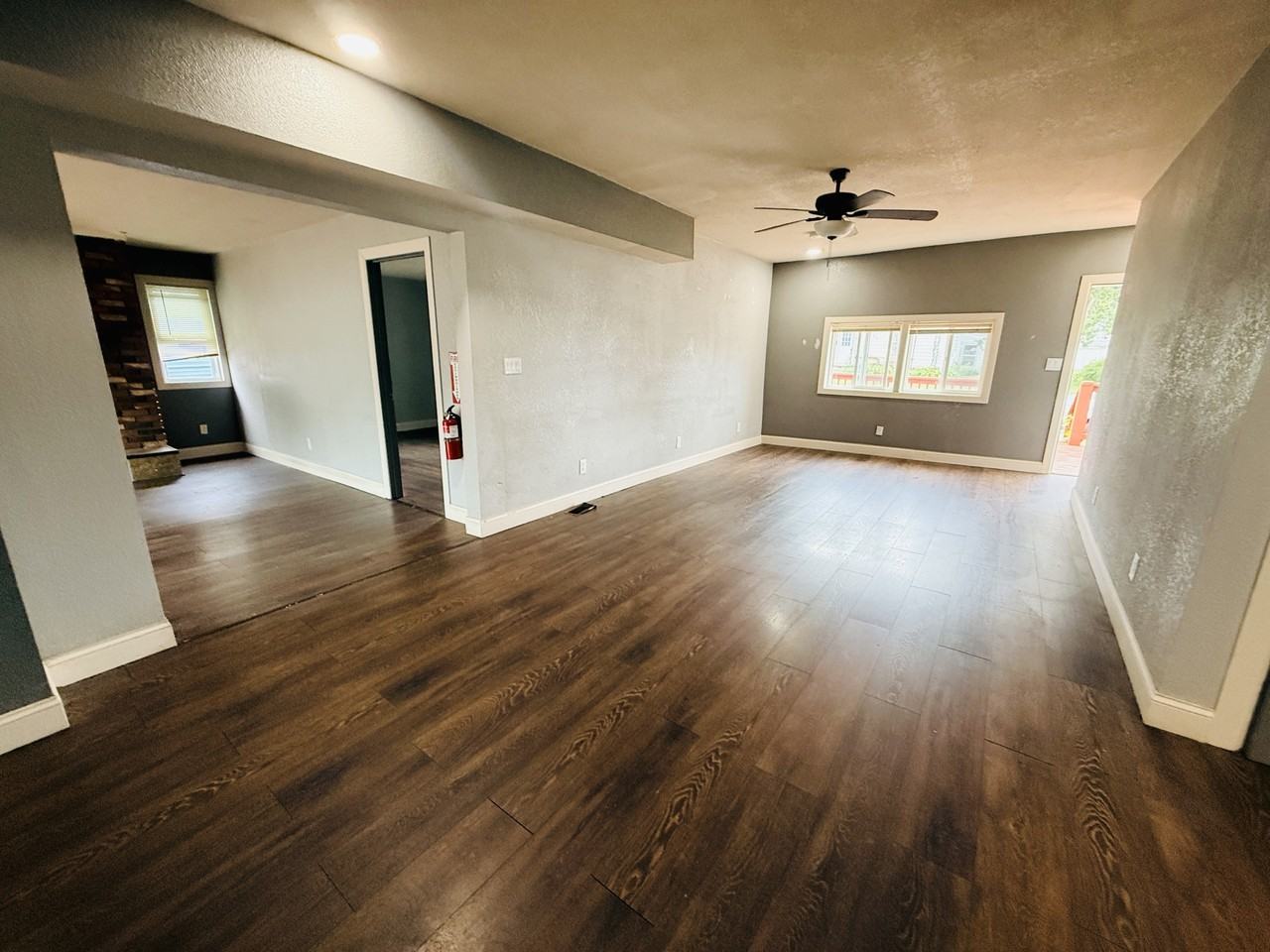 304 S Birch St #1 - Photo 2 of 11
