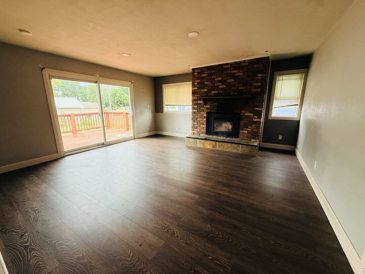 304 S Birch St #1 - Photo 5 of 11