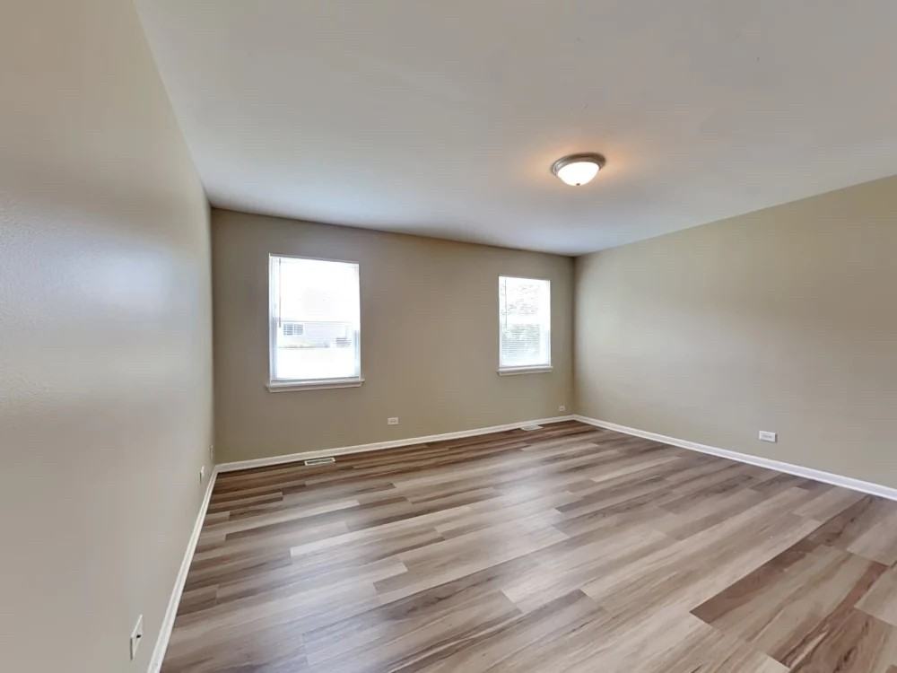 720 McClaran Ave - Photo 4 of 10