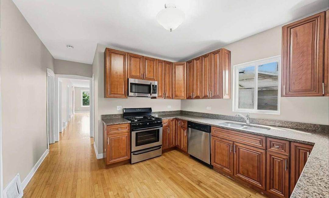 720 McClaran Ave - Photo 6 of 10