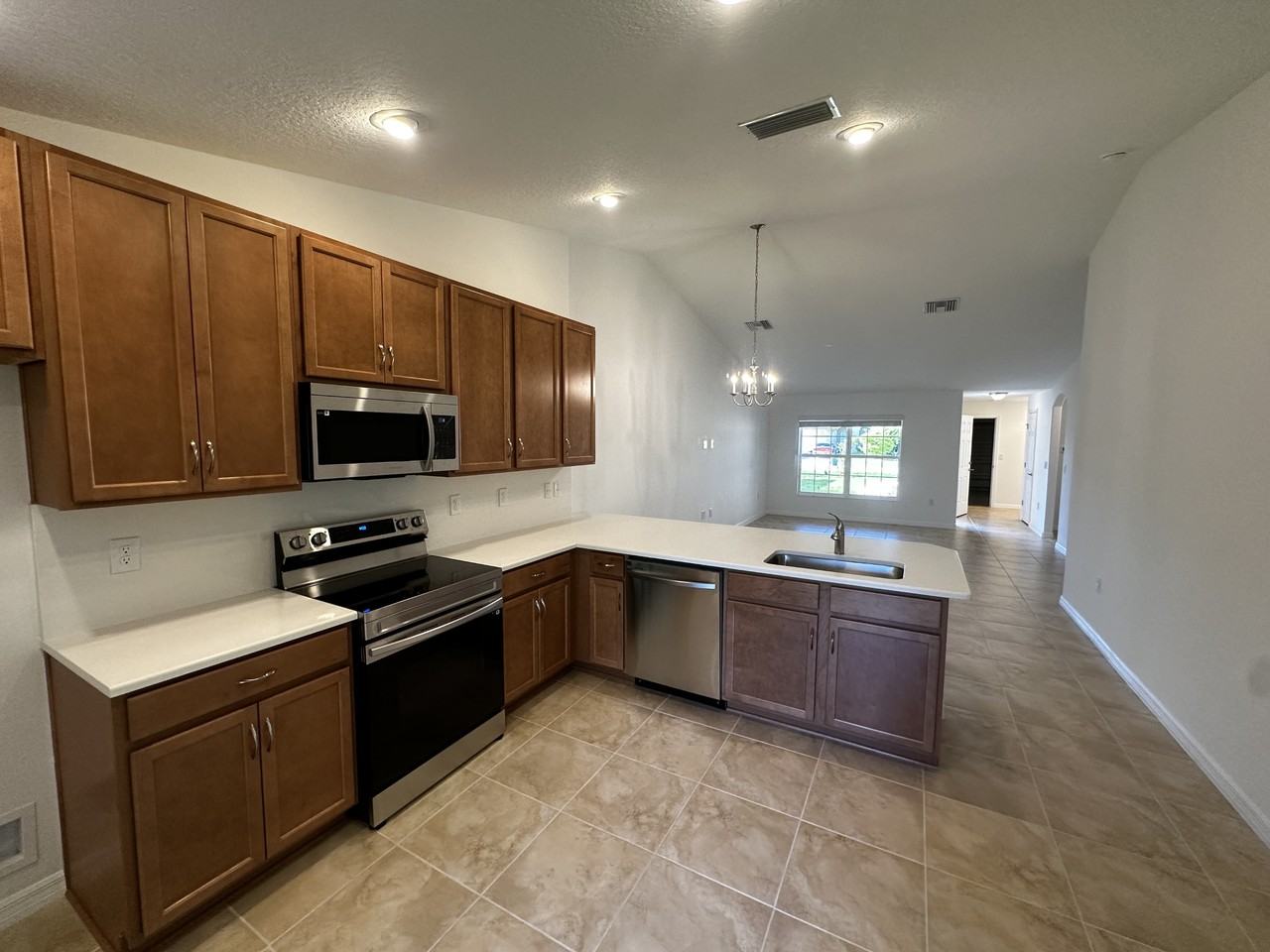 8 Buttonbush Ln #A - Photo 5 of 12