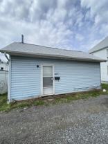 806 1/2 Oak St #1 - Photo 1 of 1