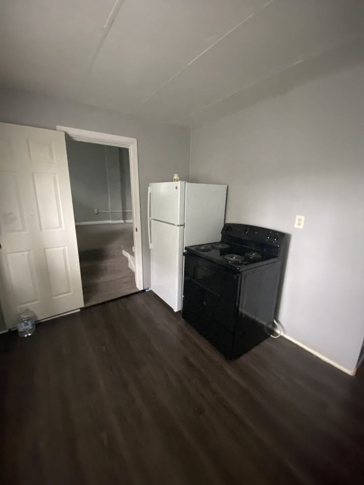 213 Orchard St #101 - Photo 5 of 7