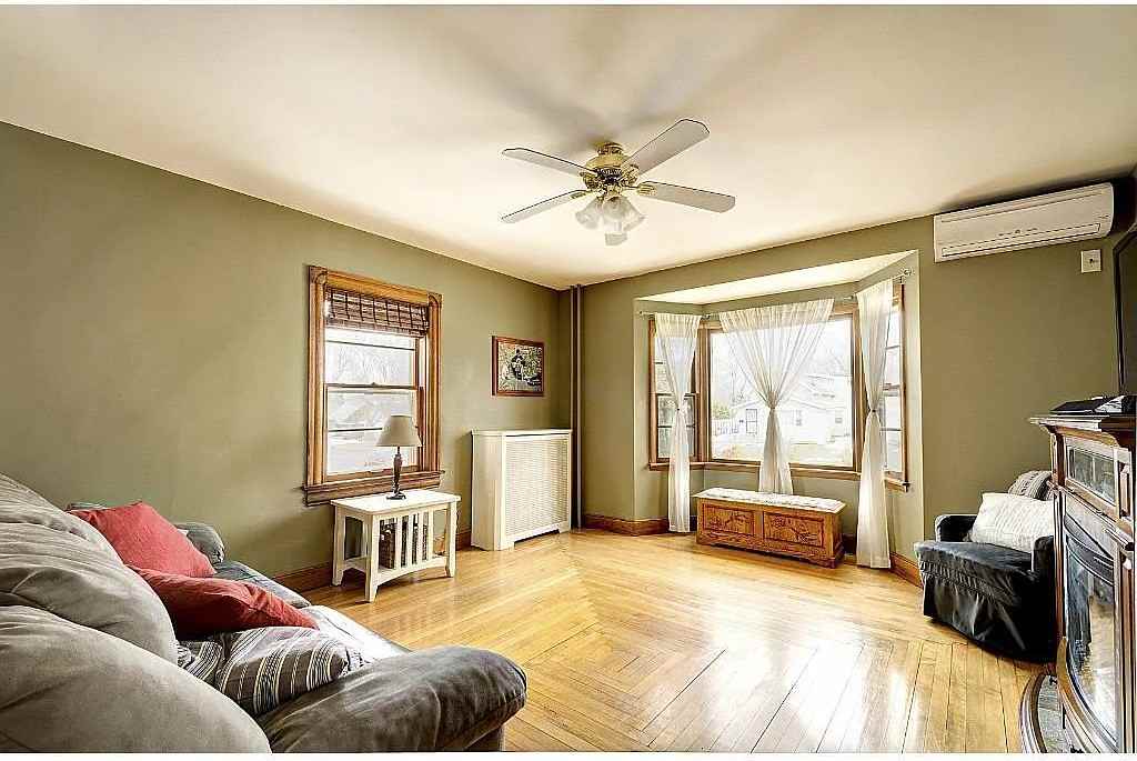 4244 12th Ave S #1 - Photo 6 of 48