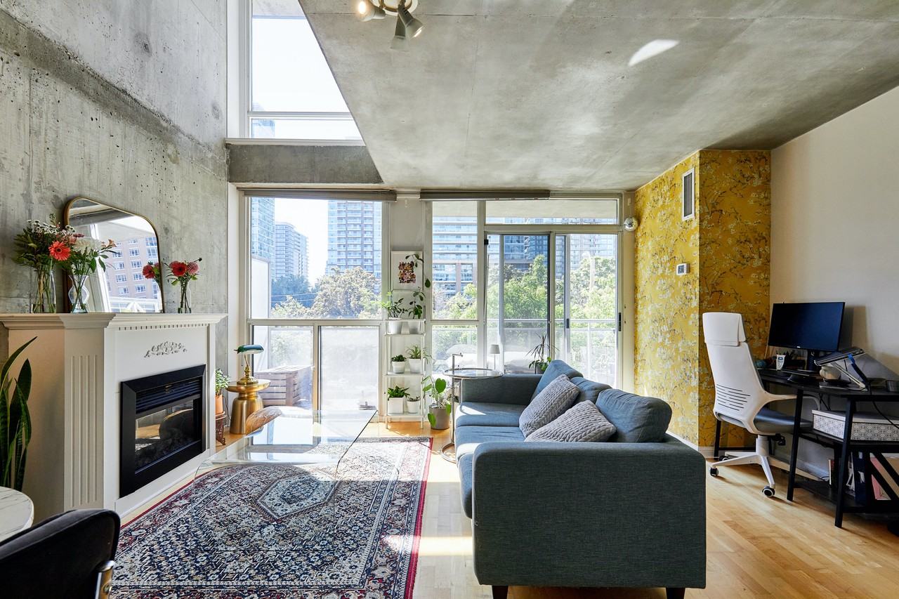 1029 King Street West #204 - Photo 3 of 19