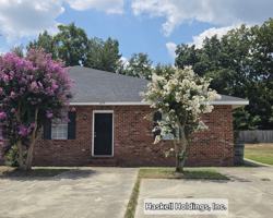 featured image of 1024 Jessamine Trl