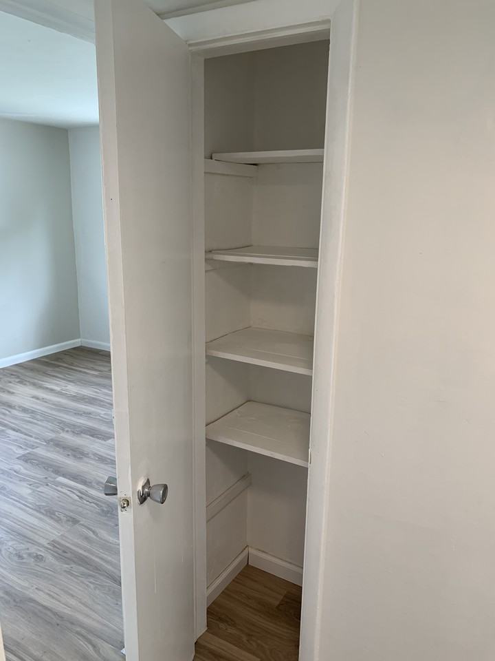 5222 Sw 91st Ave #4 - Photo 4 of 14
