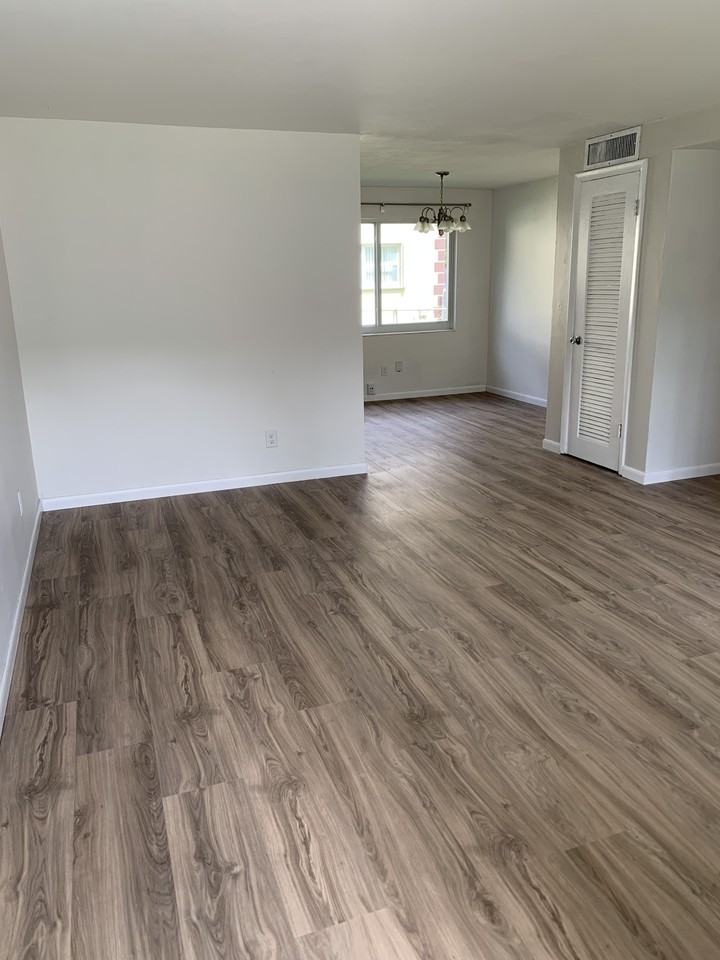 5222 Sw 91st Ave #4 - Photo 6 of 14
