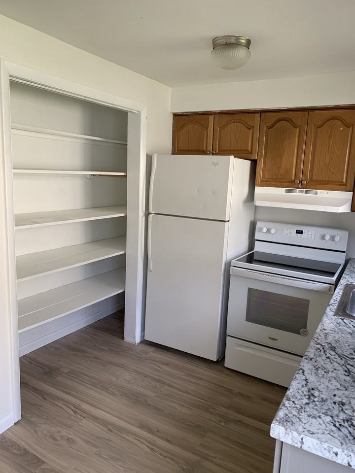 5222 Sw 91st Ave #4 - Photo 7 of 14
