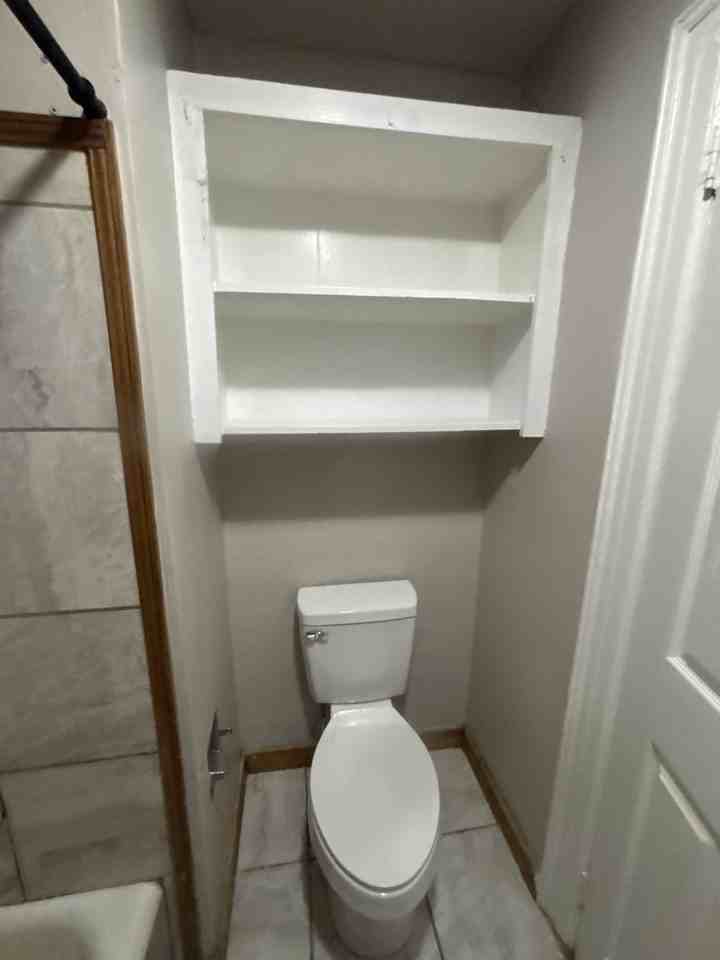 431 W G St #B9 - Photo 3 of 8