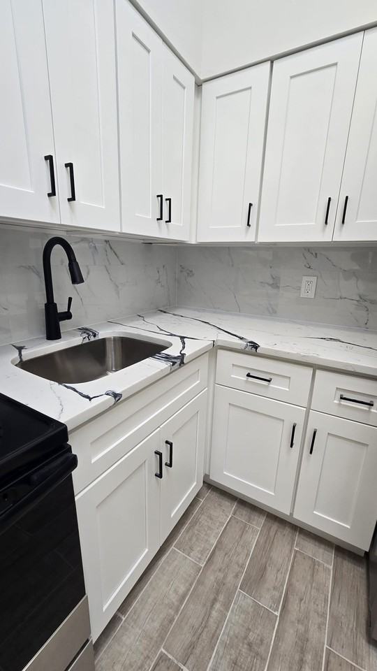 170 Clove Branch Rd #17 - Photo 3 of 16