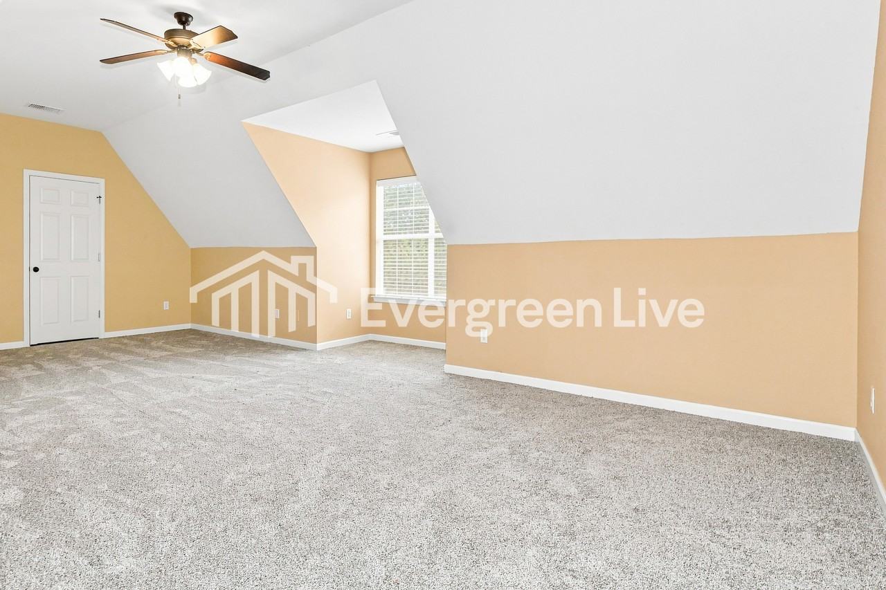 2705 Graystone Dr - Photo 7 of 15