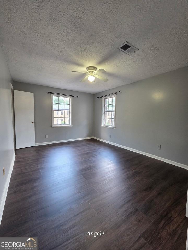 146 Plantation Cir - Photo 5 of 5