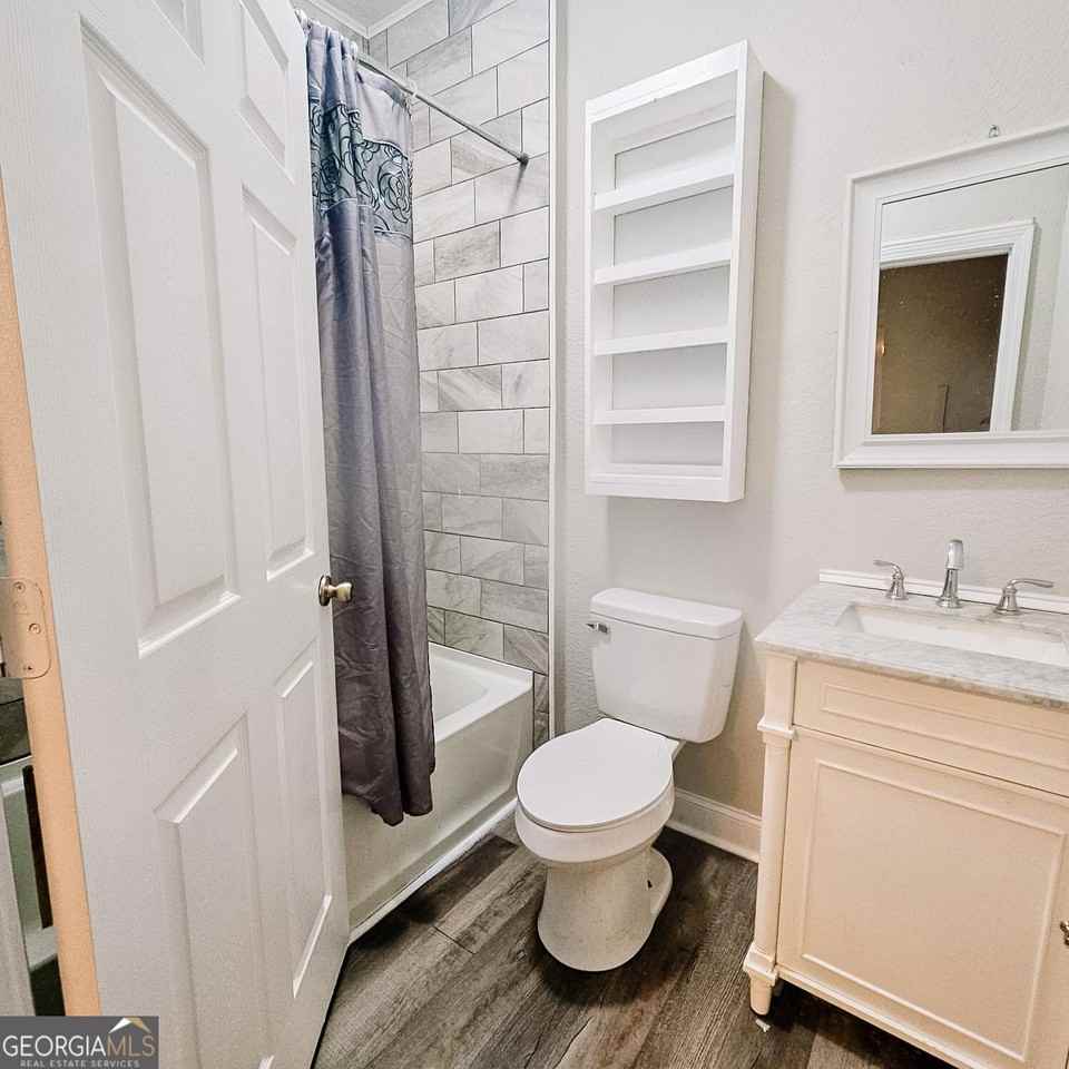 408 Boulevard St - Photo 6 of 8