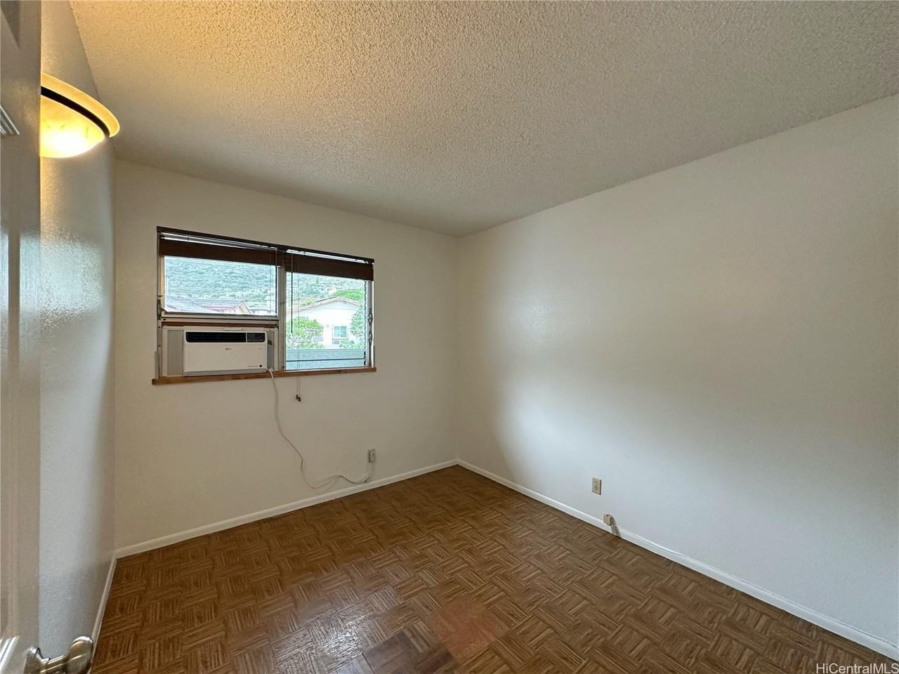 1061 Kolokolo St #C - Photo 5 of 24