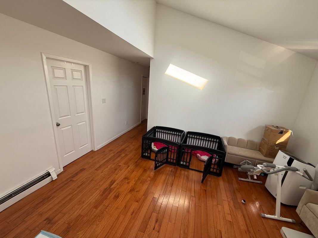 123 Louis Ave - Photo 7 of 20