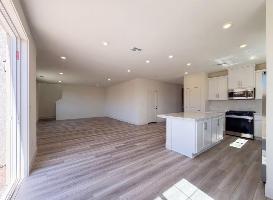 5836 Placer Dr - Photo 4 of 19