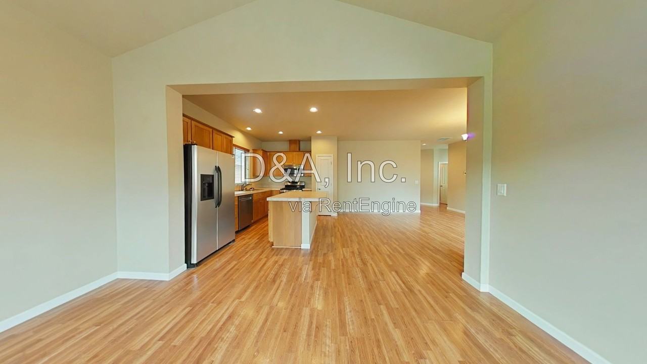 2587 Laura Vista Dr Nw - Photo 2 of 14
